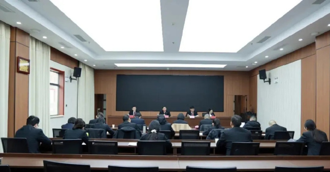 漯河中院召开全市行政审判工作会议