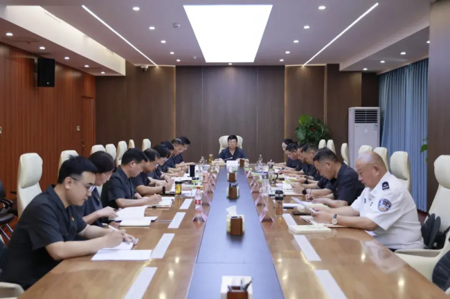 漯河中院党组理论学习中心组专题学习习近平法治思想